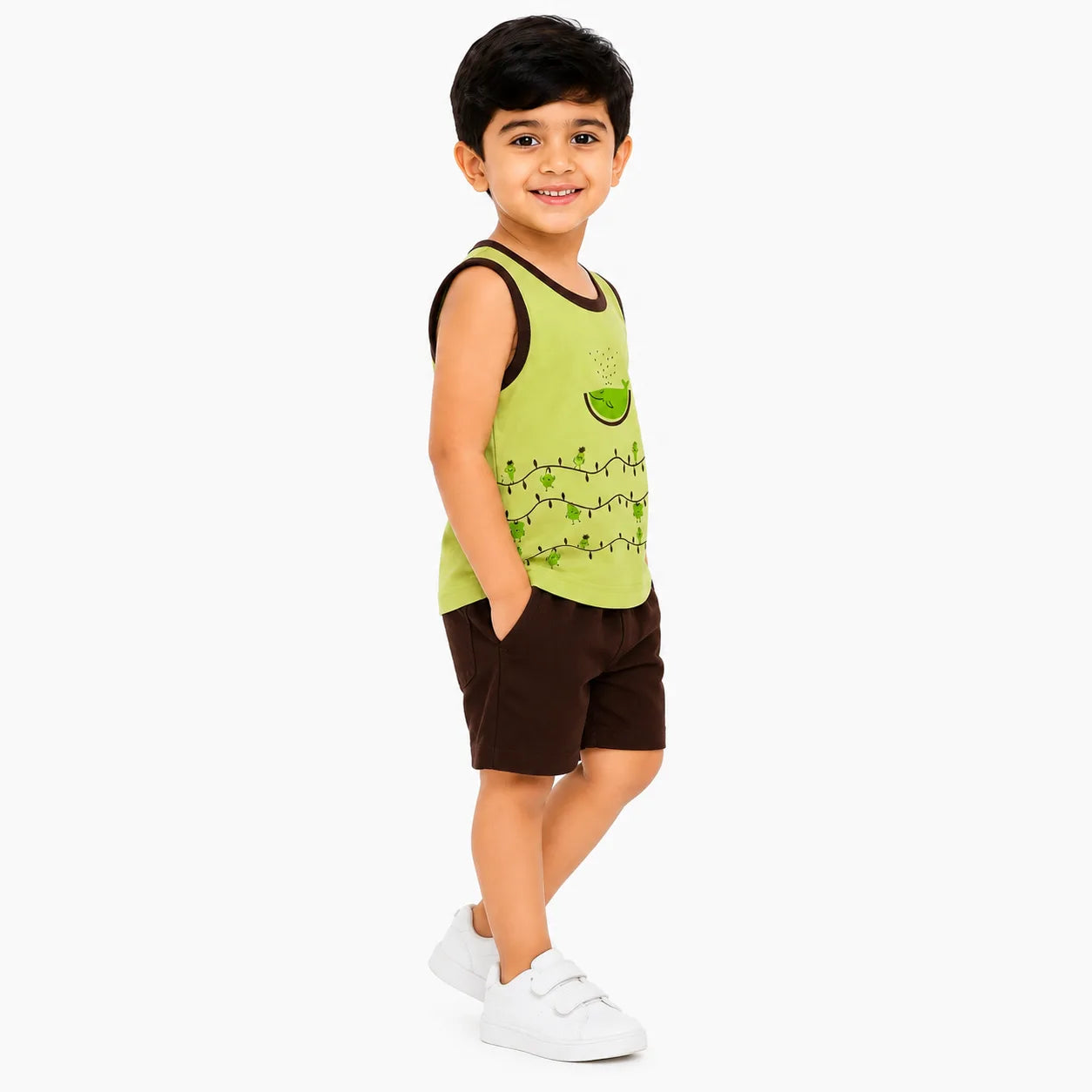 T-SHIRT