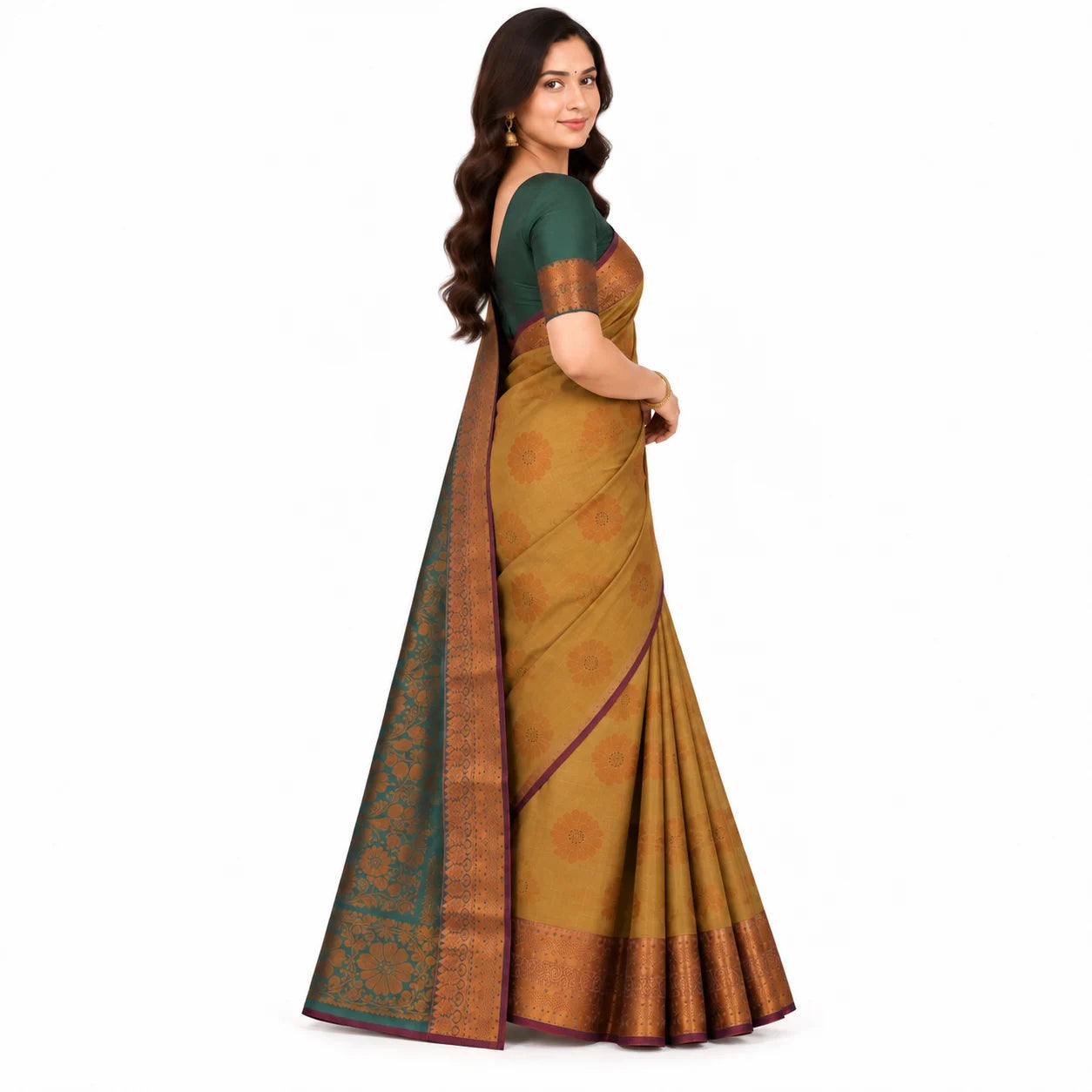 SAREE