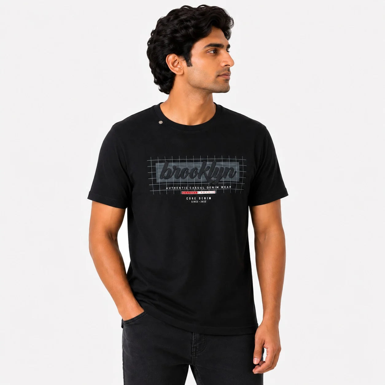 MEN'S T-SHIRT