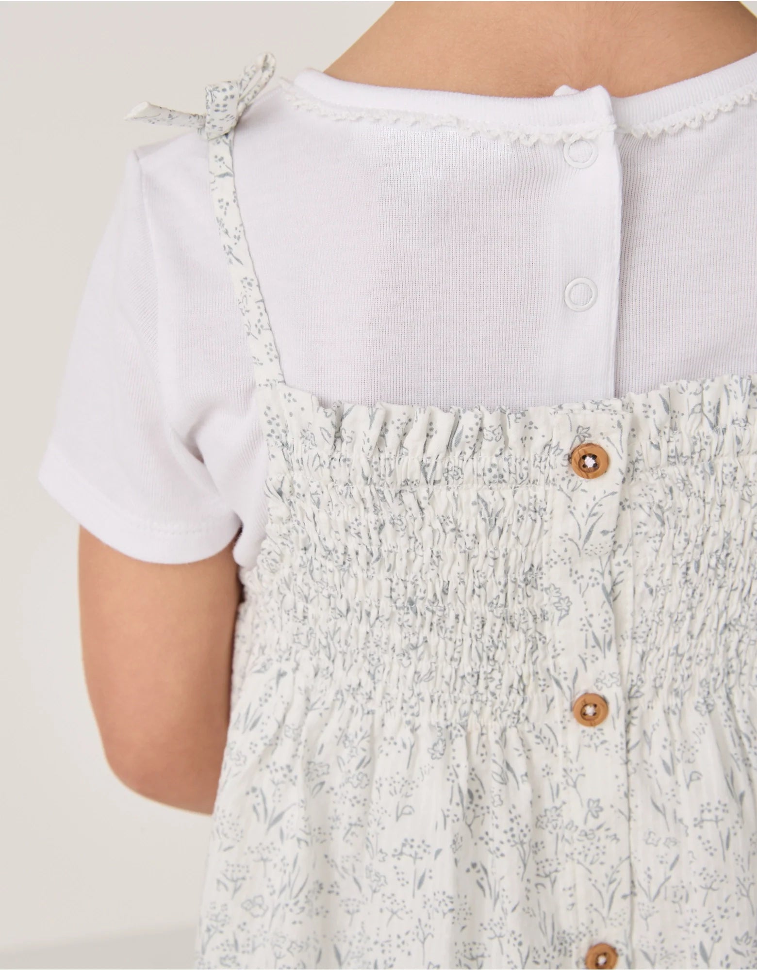 Product2-white